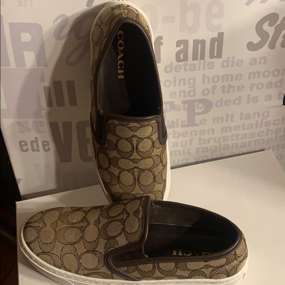 Shoes - Picture 7 of 7